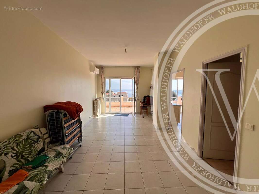 Appartement à ROQUEBRUNE-CAP-MARTIN