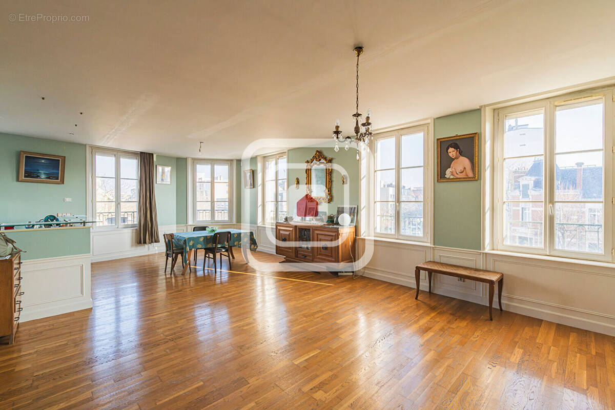 Appartement à REIMS
