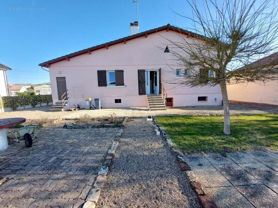 Maison à CUSSET