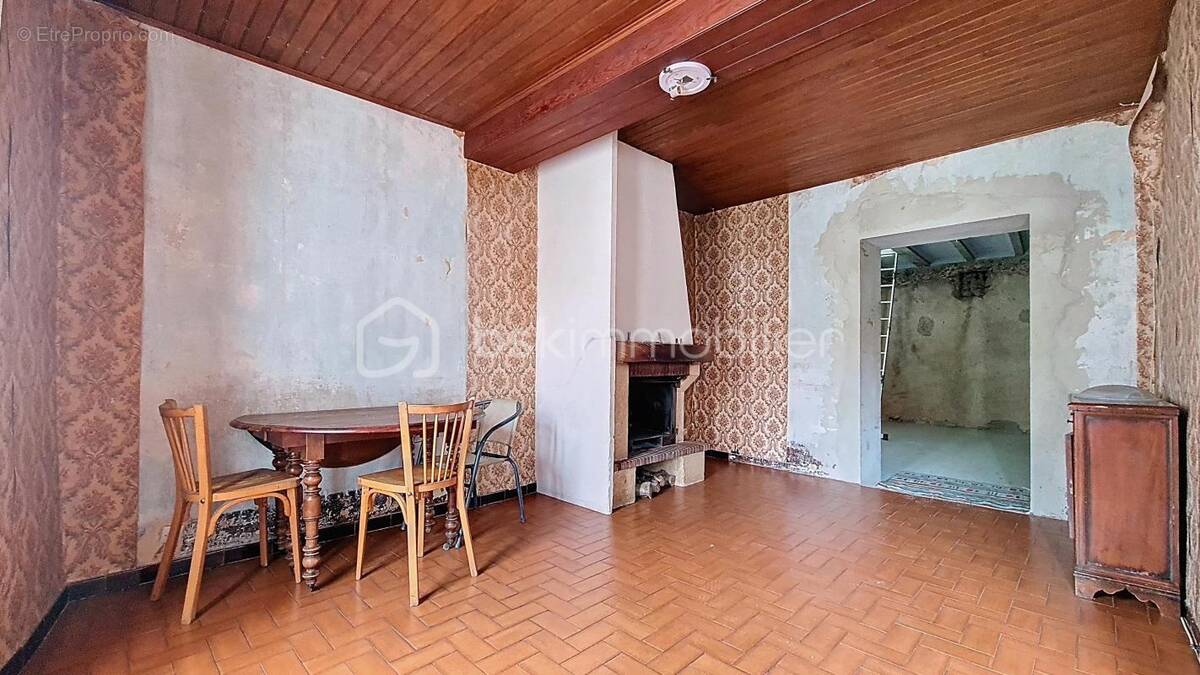 Maison à BOULETERNERE