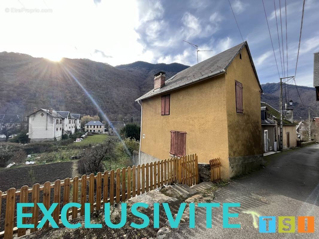 Maison à FOS