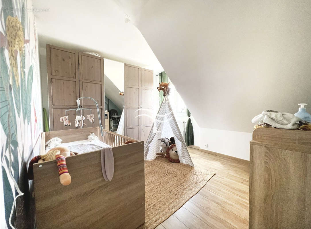 Appartement à CORMELLES-LE-ROYAL