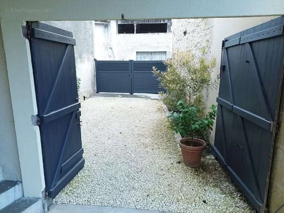 Maison à PELLEGRUE