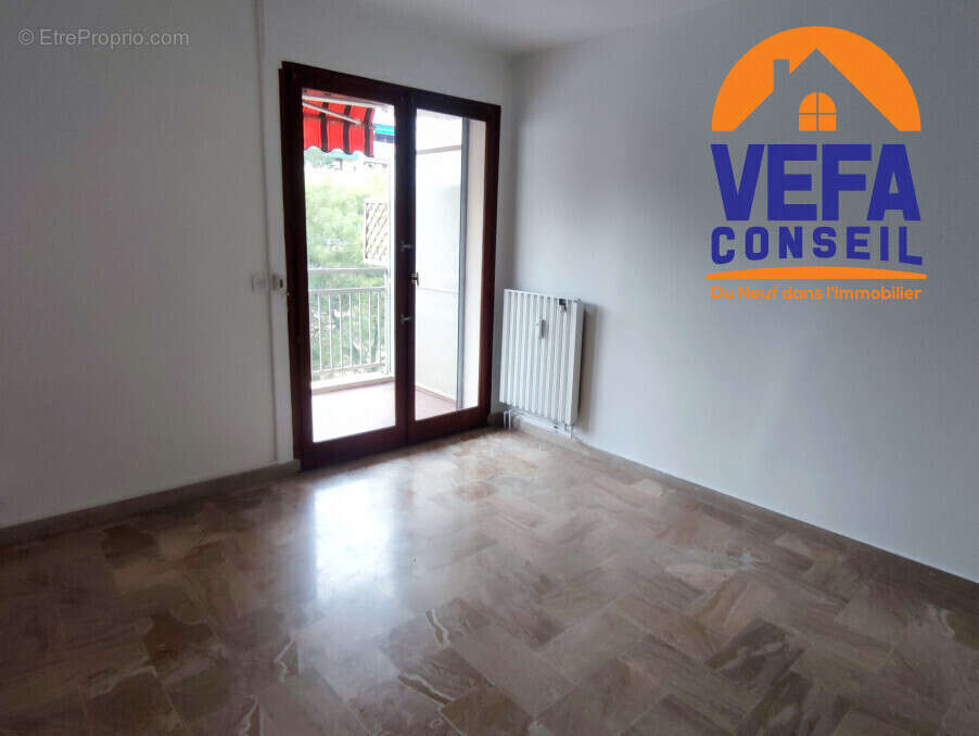 Appartement à HYERES
