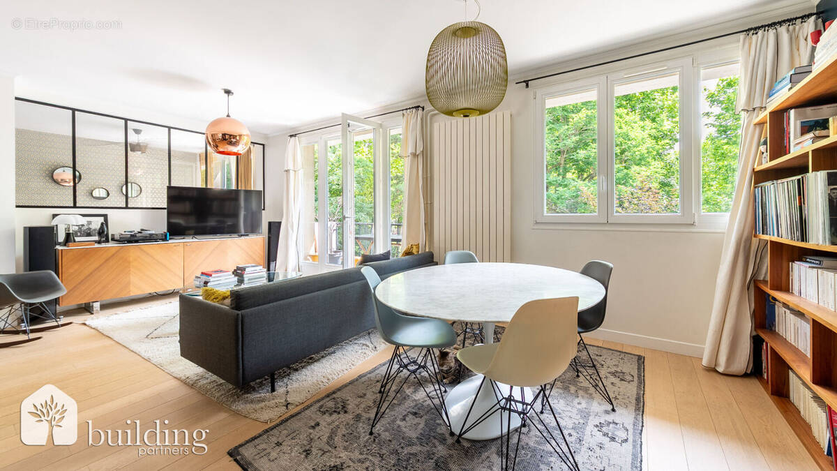 Appartement à NEUILLY-SUR-SEINE