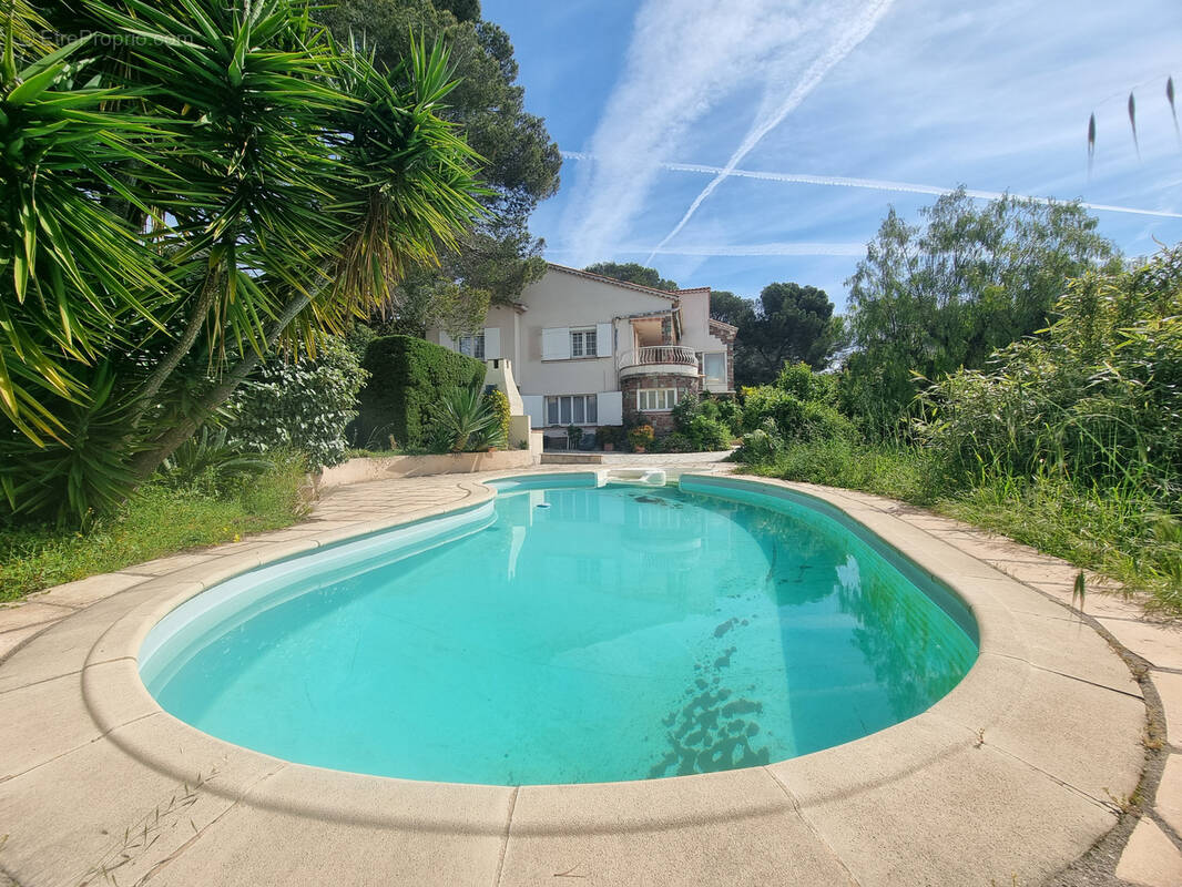 Maison à SAINT-RAPHAEL