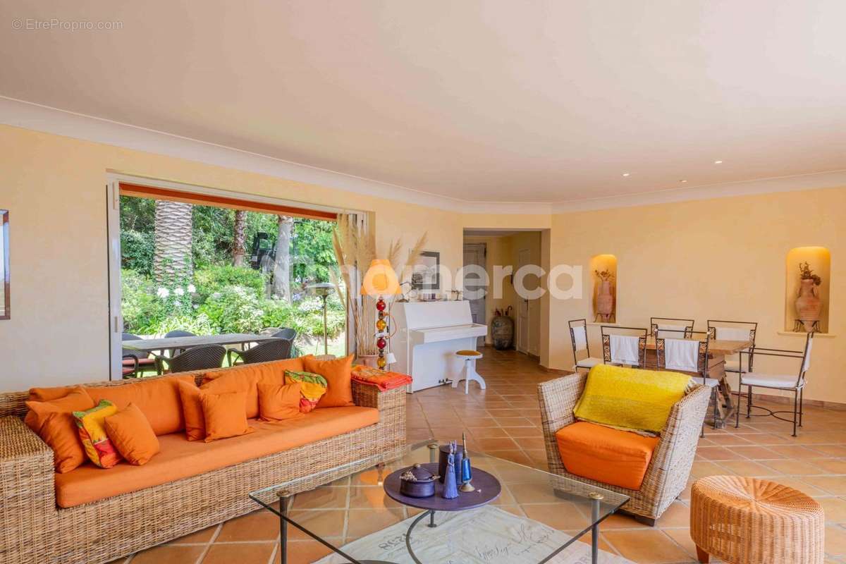 Maison à GRIMAUD