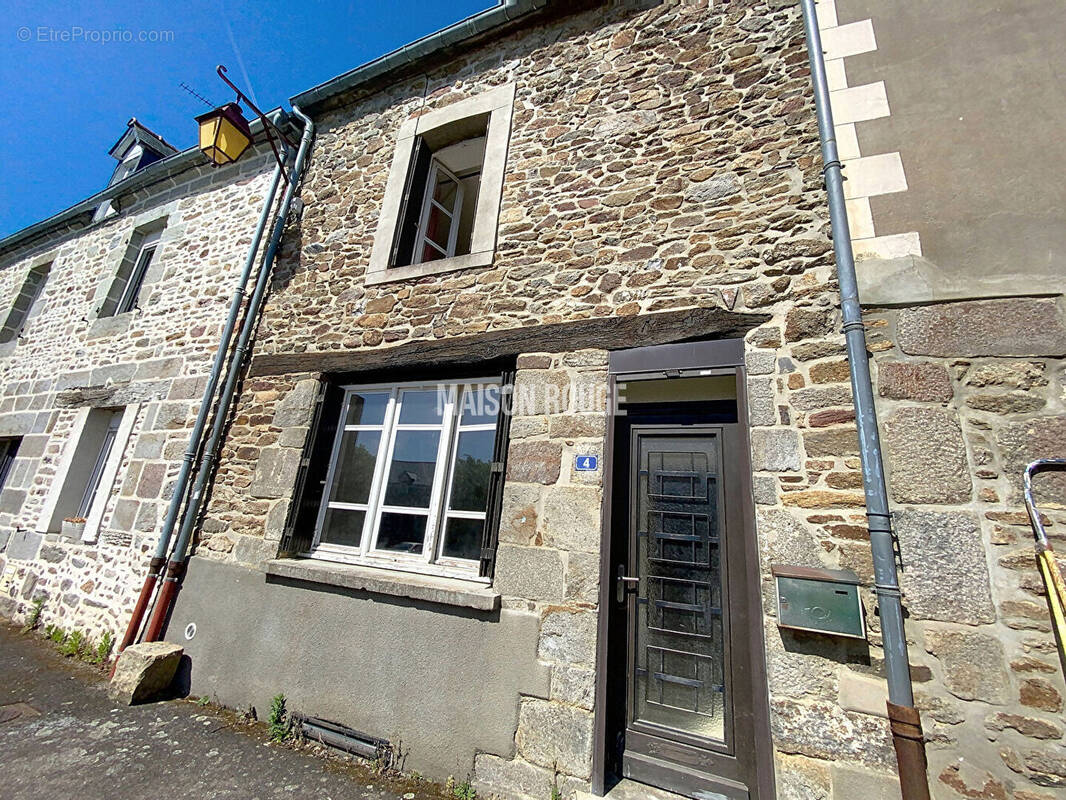 Maison à CHATEAUNEUF-D&#039;ILLE-ET-VILAINE