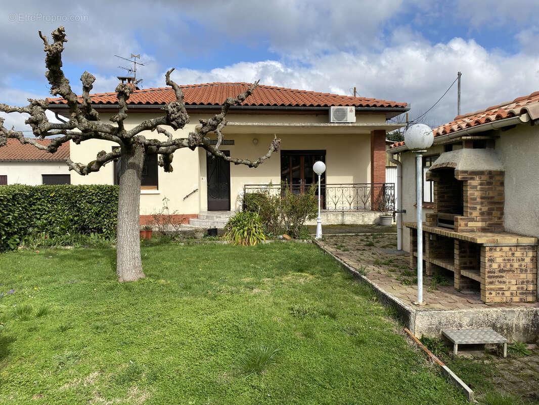 Maison à FENOUILLET