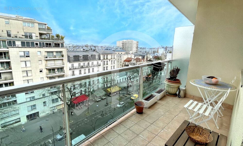 Appartement à PARIS-11E