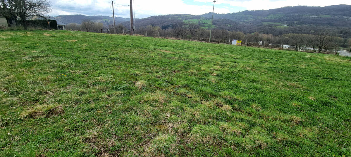 Terrain à SAINT-COME-D&#039;OLT