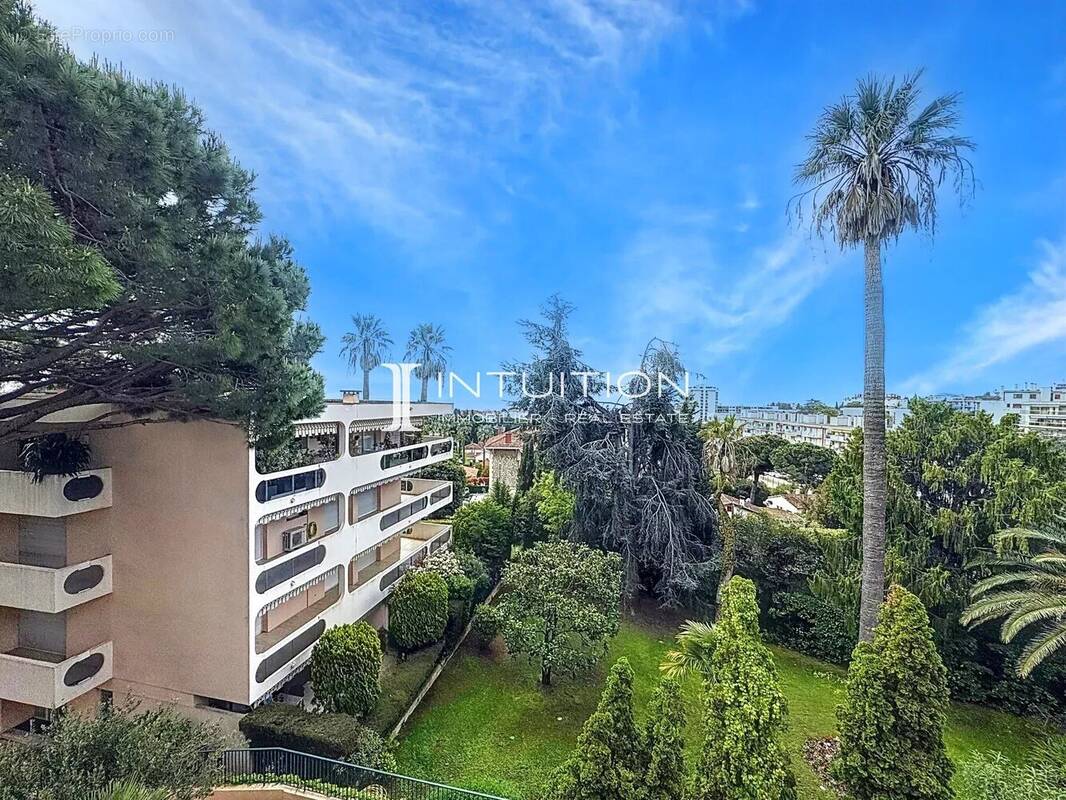 Appartement à CANNES