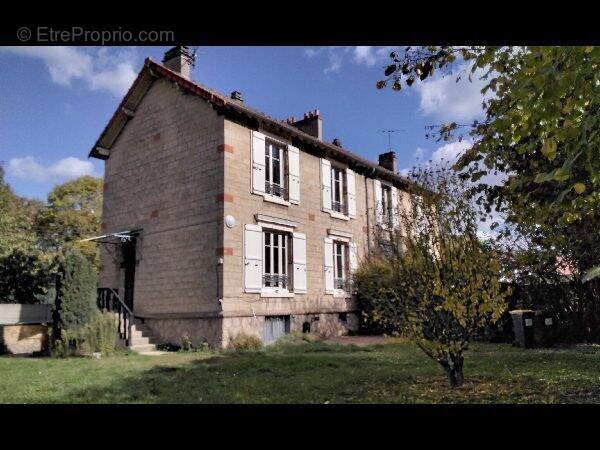 Maison à SAINT-OUEN-L&#039;AUMONE