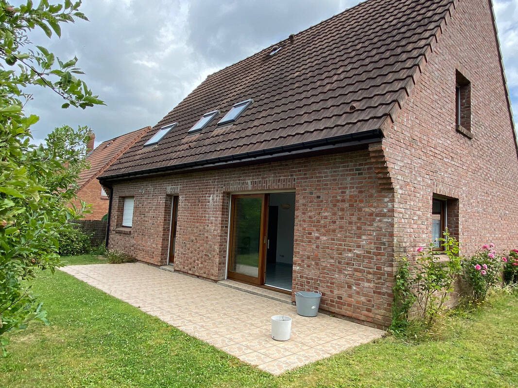 Maison à BOURGHELLES