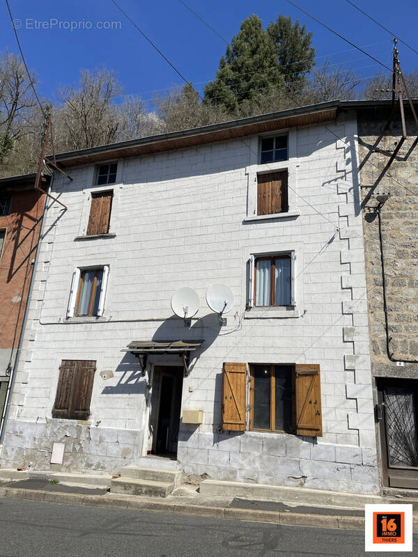 Maison à THIERS