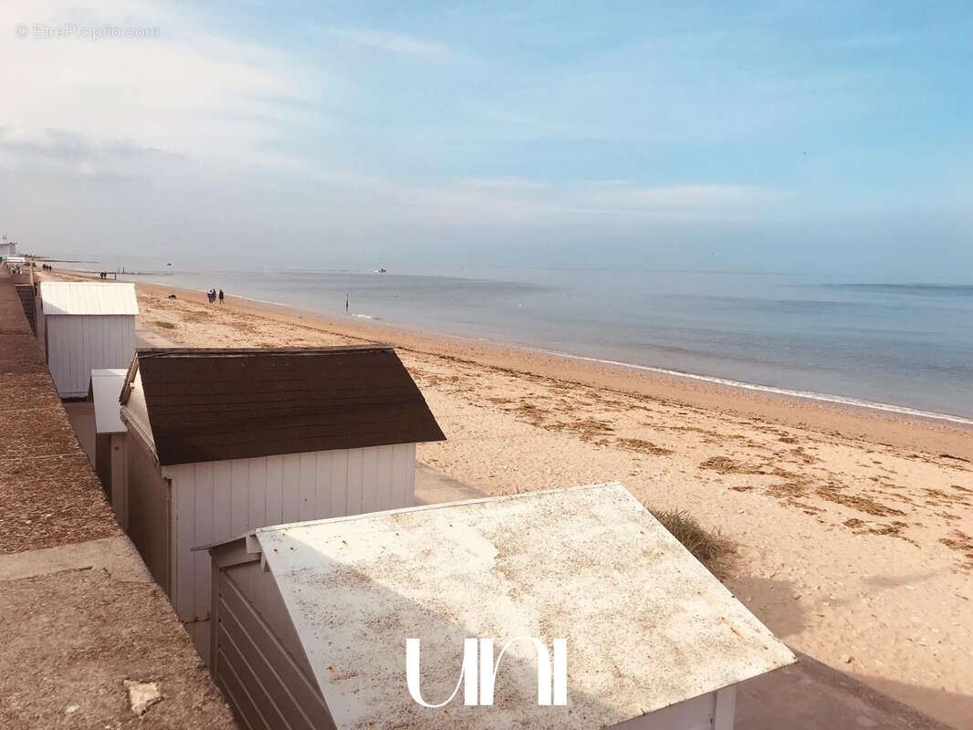 Maison à LUC-SUR-MER