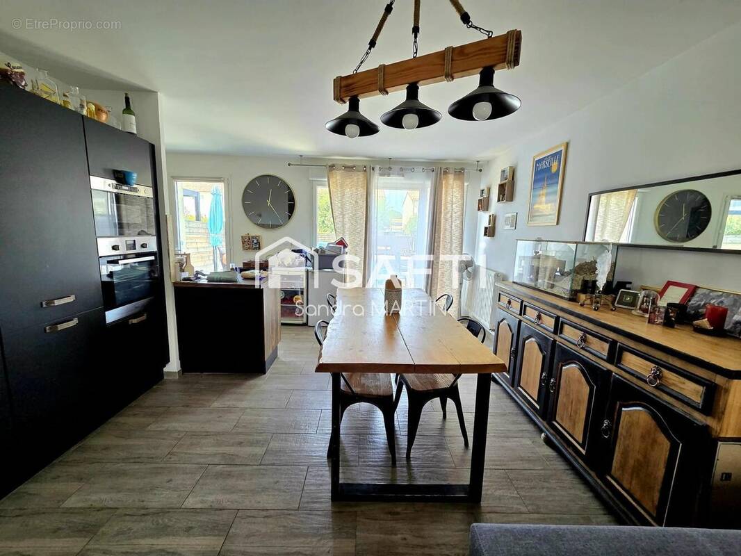 Photo 1 - Maison à PEYROLLES-EN-PROVENCE