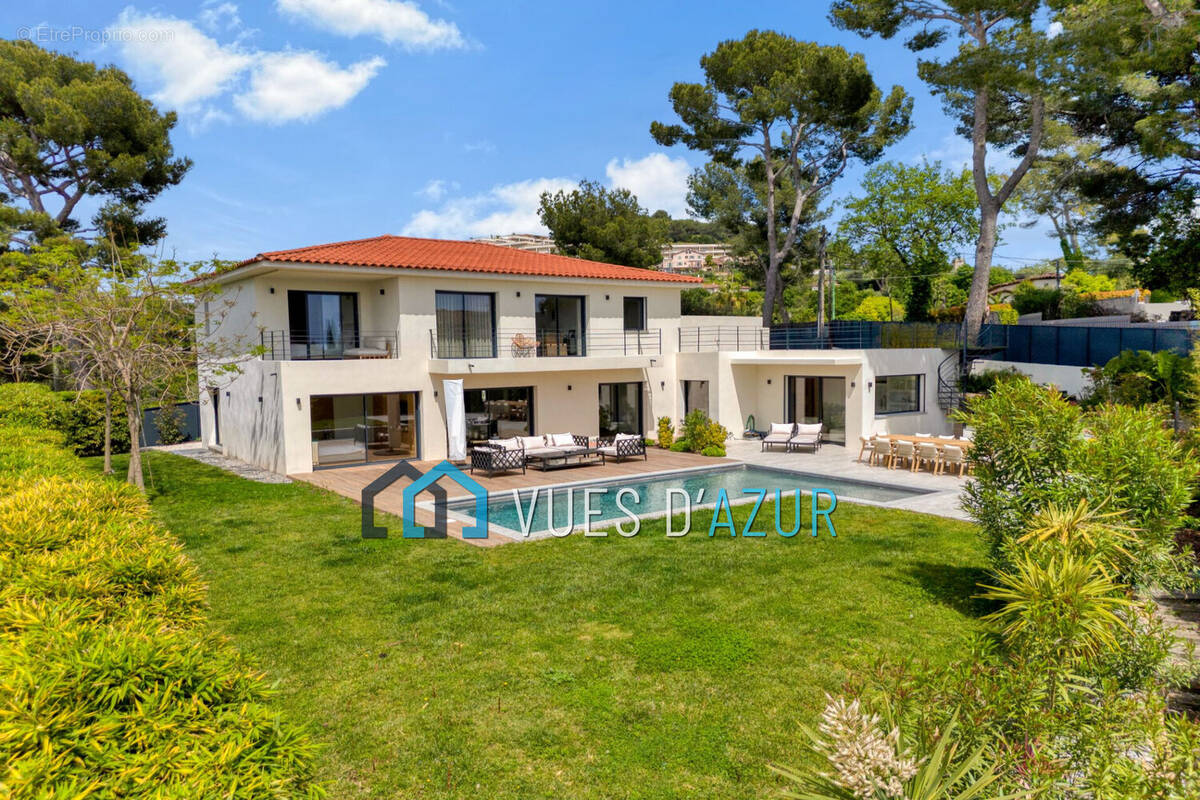 Maison à LE CANNET