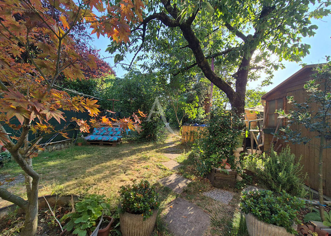Appartement à LE PERREUX-SUR-MARNE