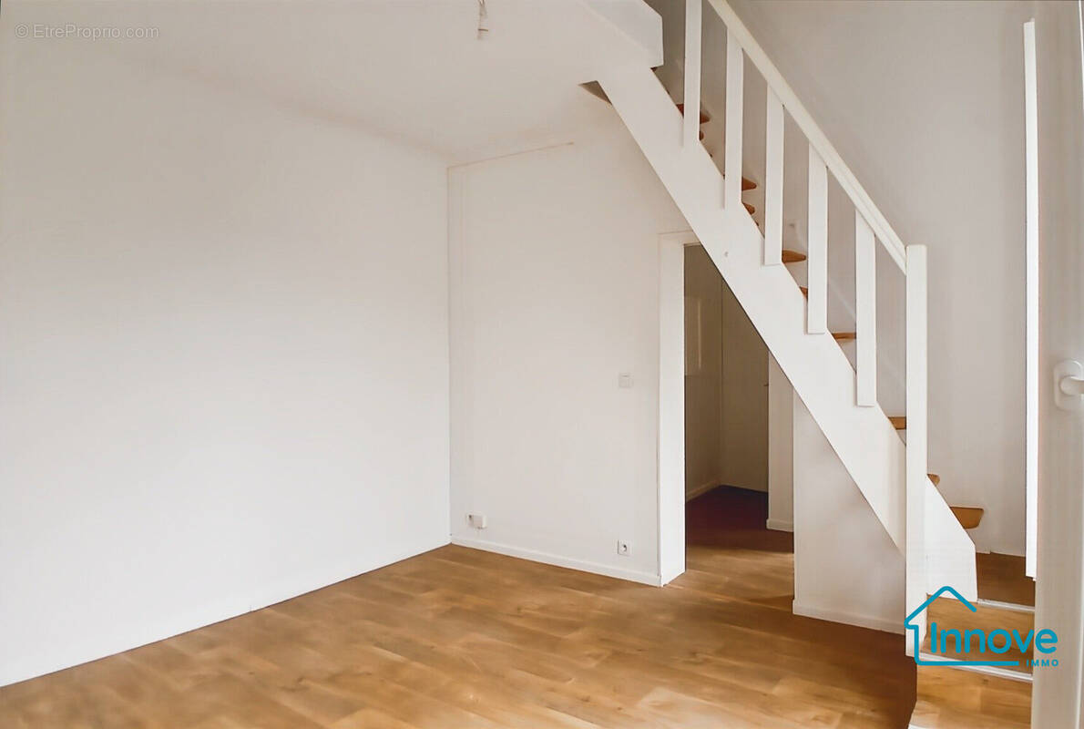 Appartement à SAVIGNY-SUR-ORGE