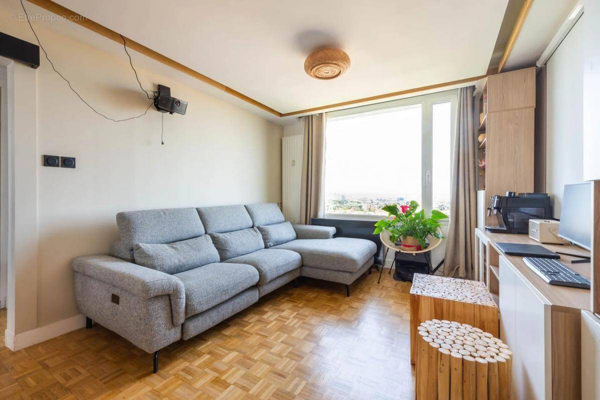 Appartement à CHATILLON