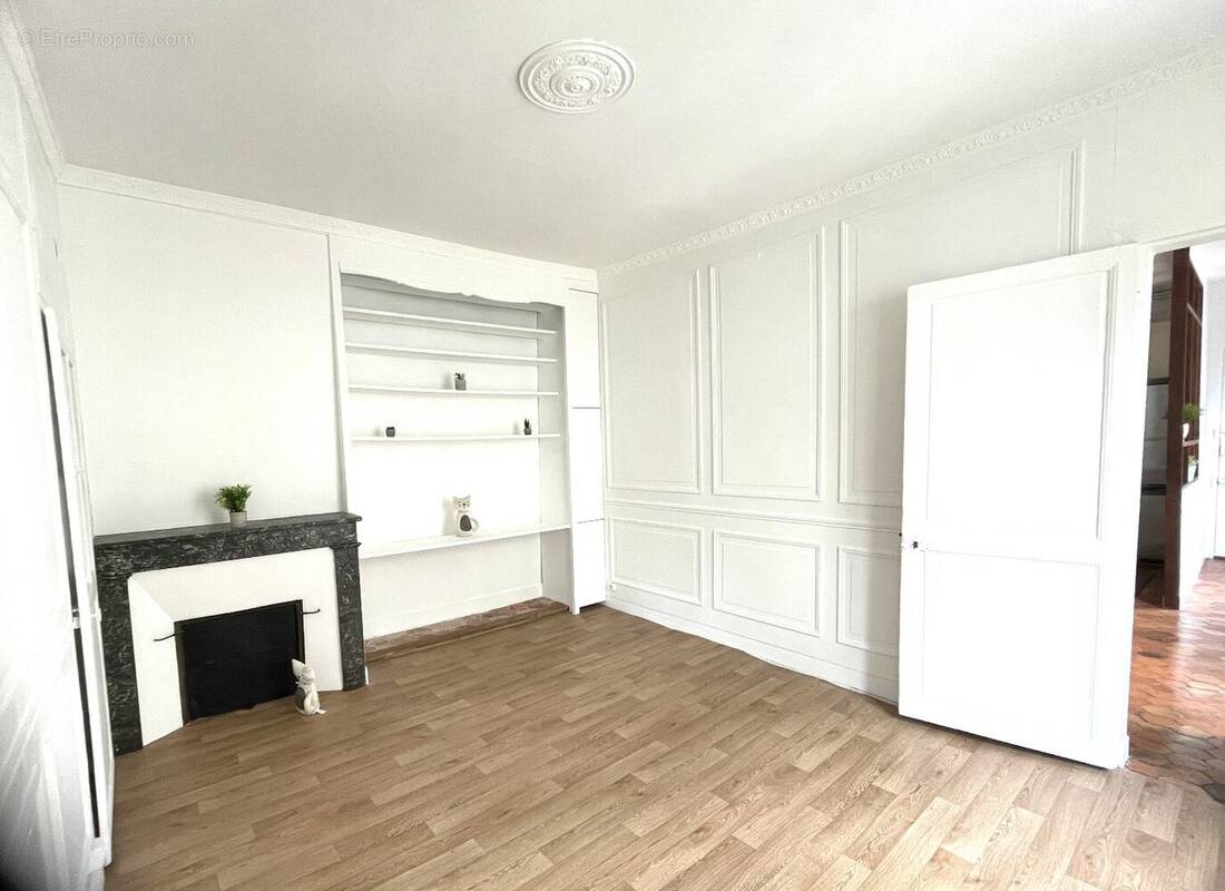Appartement à VERSAILLES