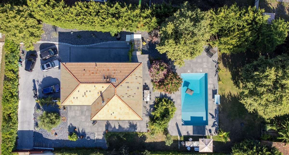 Maison à EYSINES