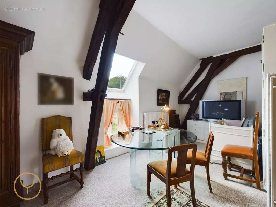 Maison à AIX-EN-OTHE
