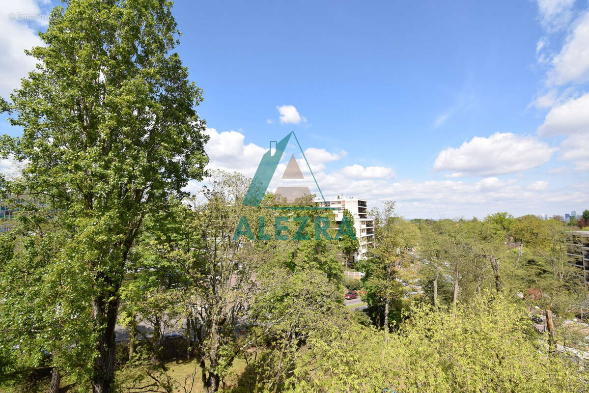 Appartement à LA CELLE-SAINT-CLOUD