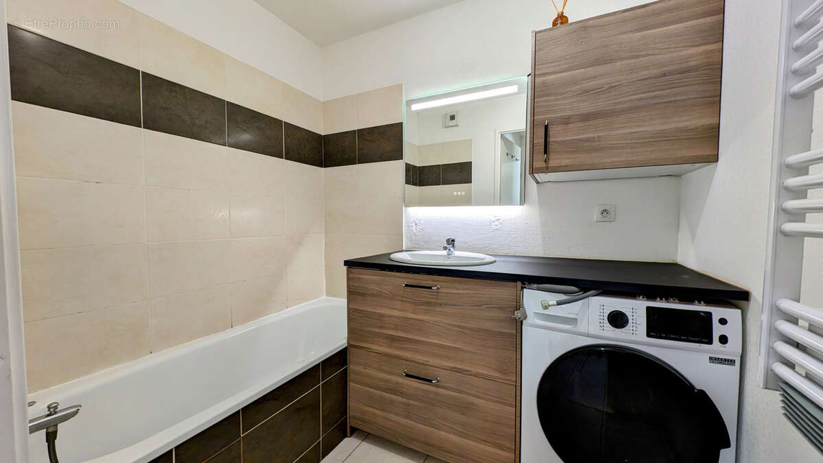 Appartement à MONDONVILLE