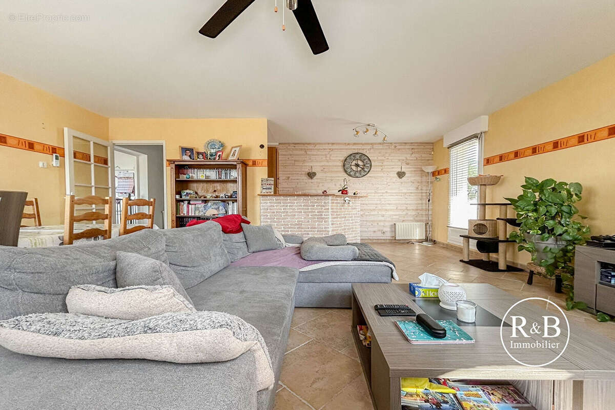 Appartement à PLAISIR