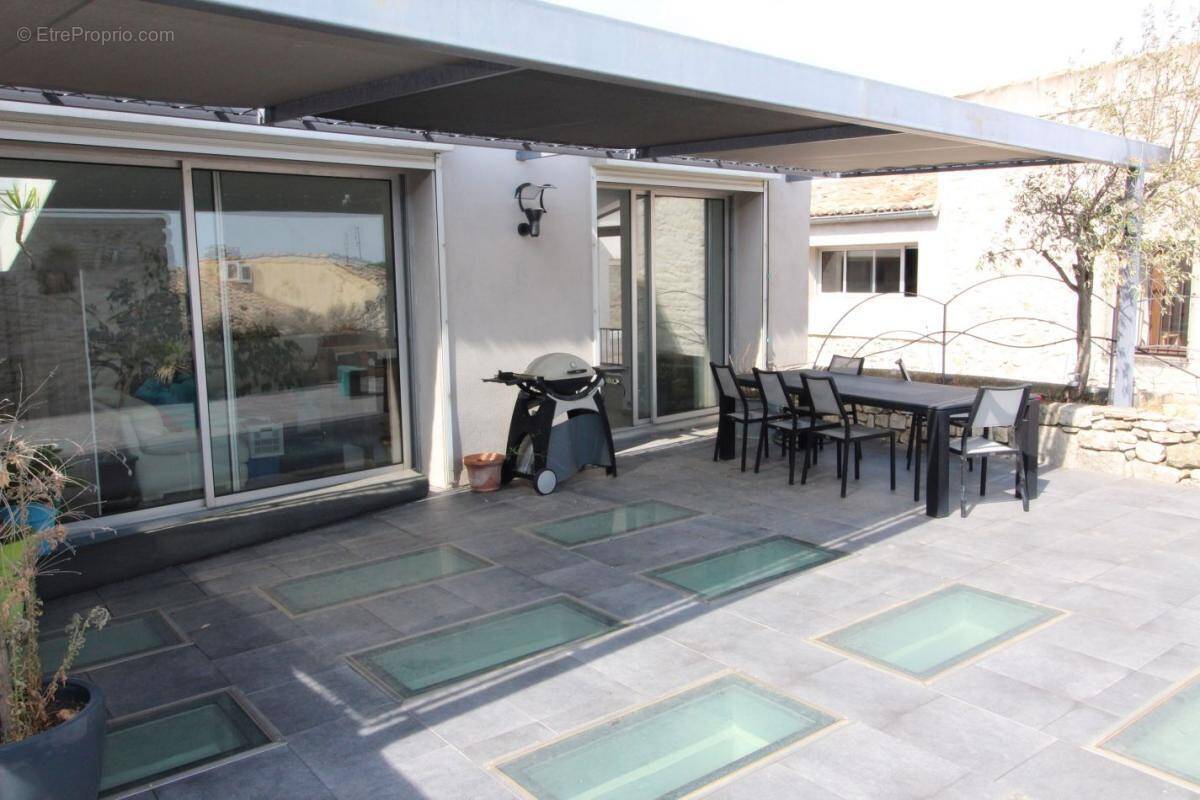 Appartement à BOURG-SAINT-ANDEOL