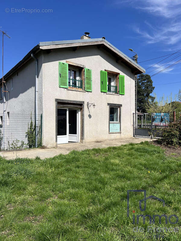 Maison à FRAISSES