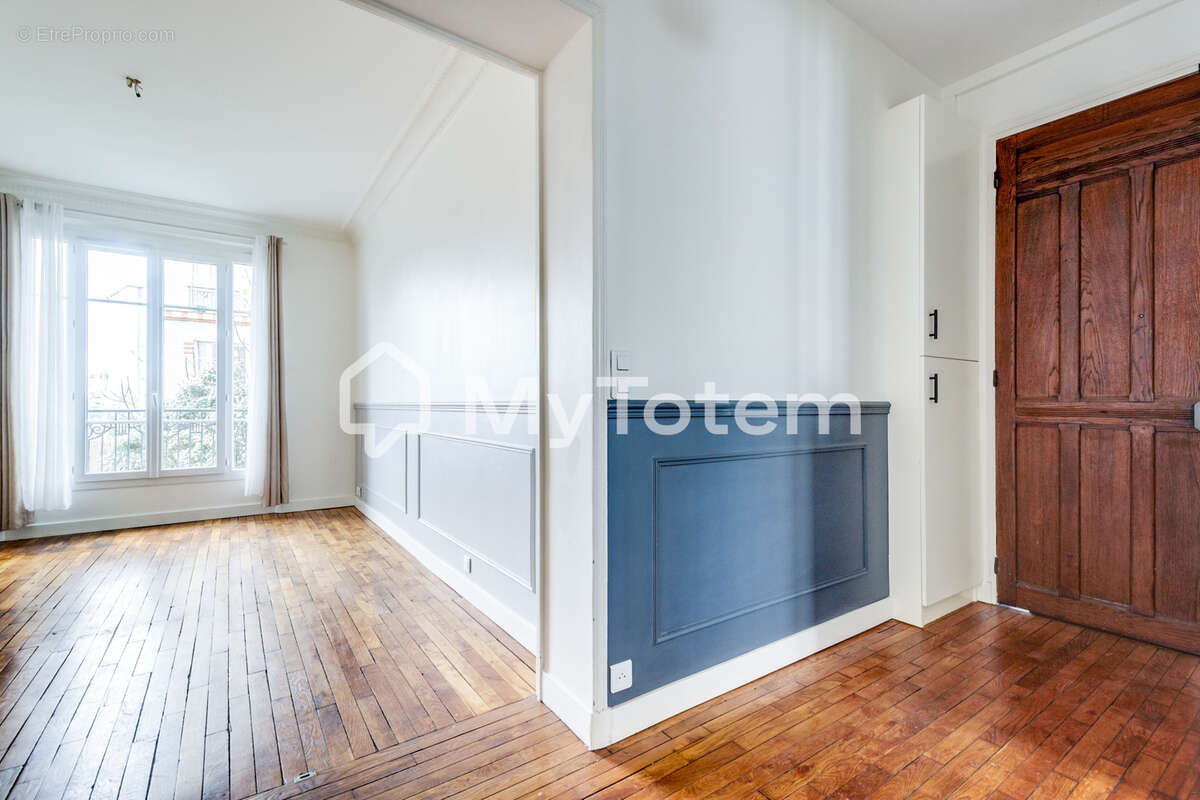 Appartement à ASNIERES-SUR-SEINE