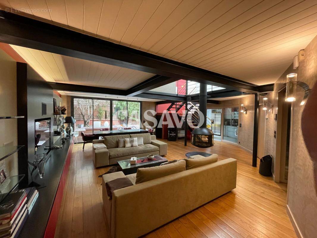Appartement à LYON-8E