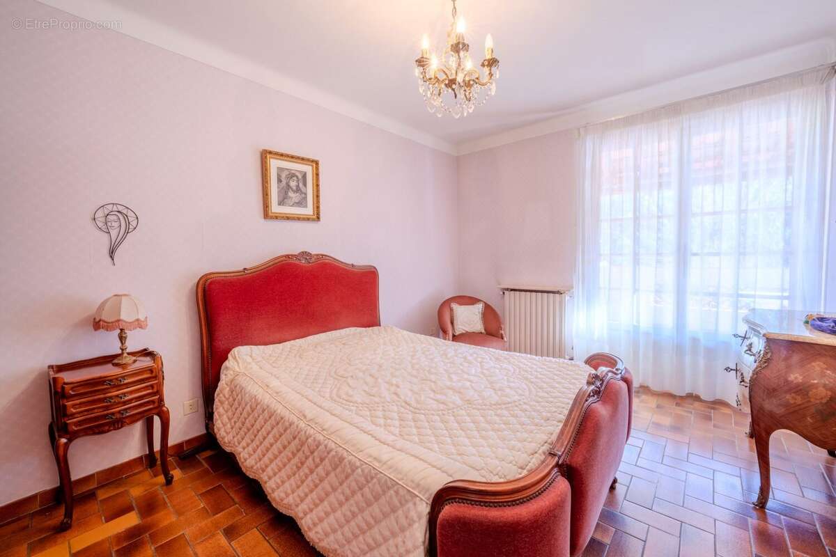 Maison à MOUGINS