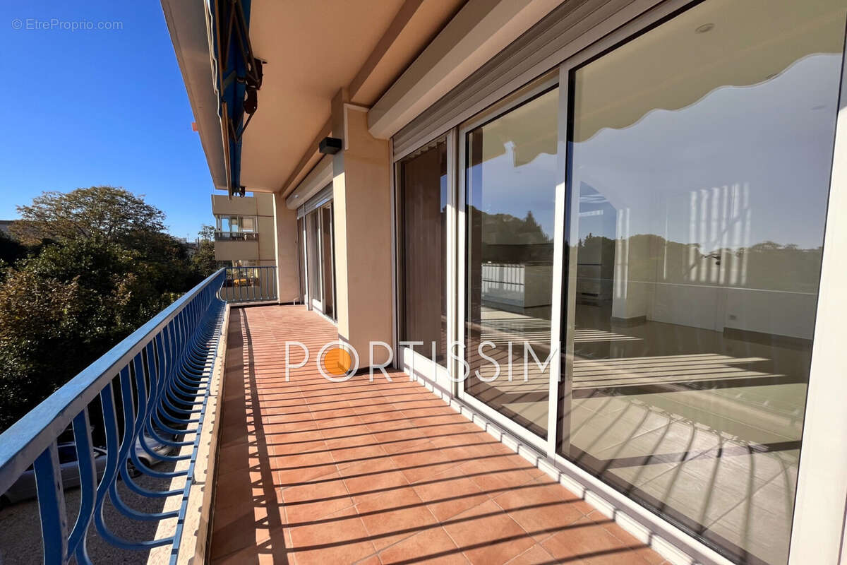 Appartement à CAGNES-SUR-MER