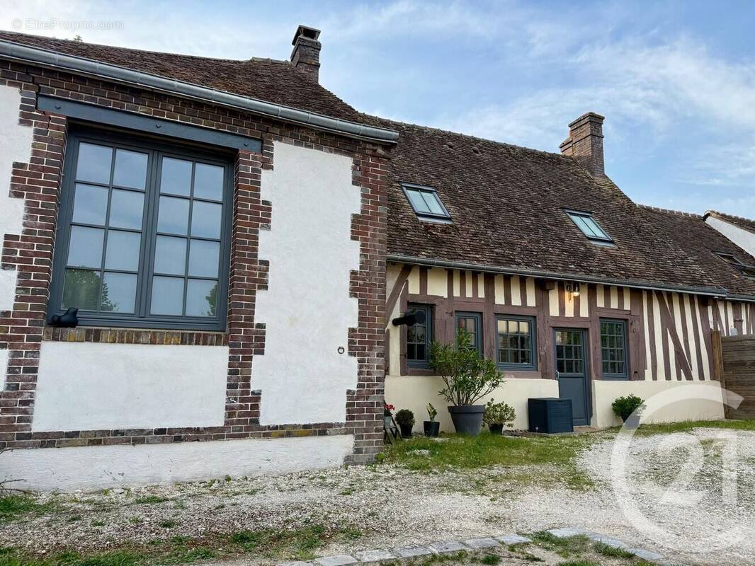 Maison à ABONDANT