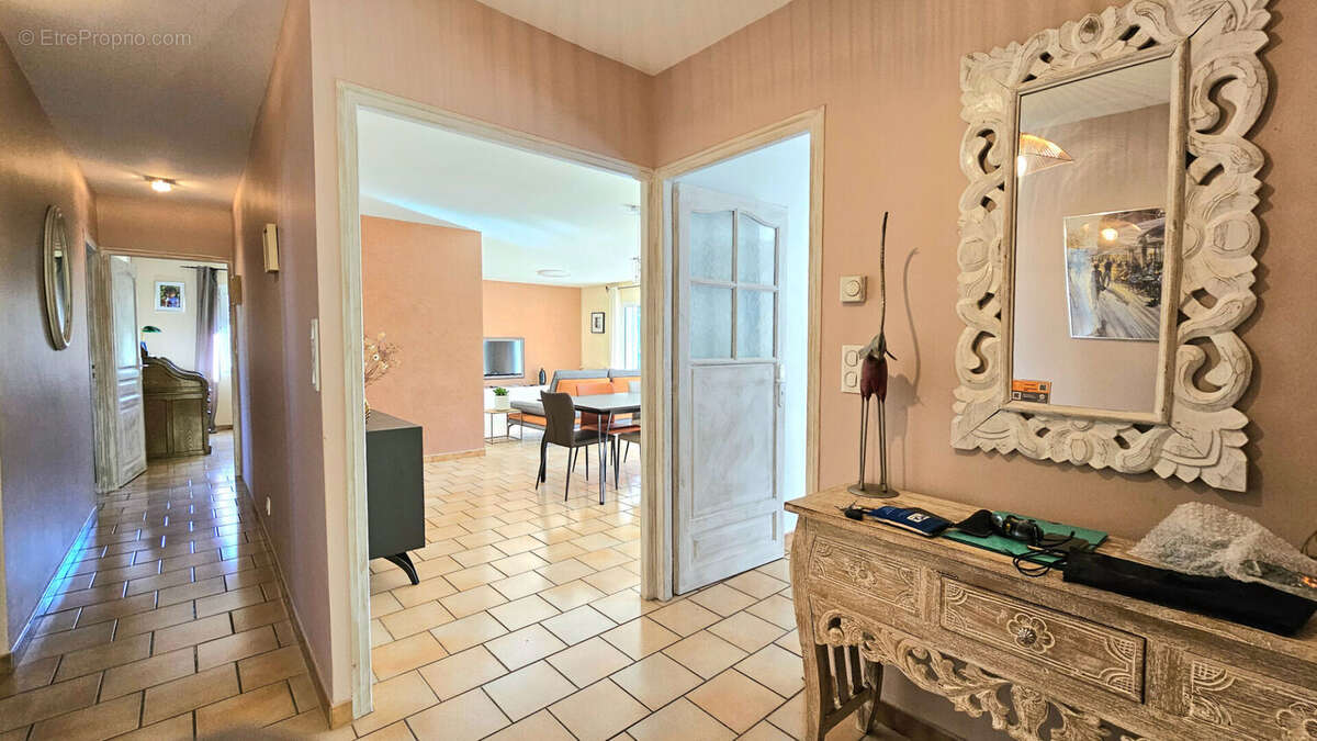 Maison à FRONTIGNAN