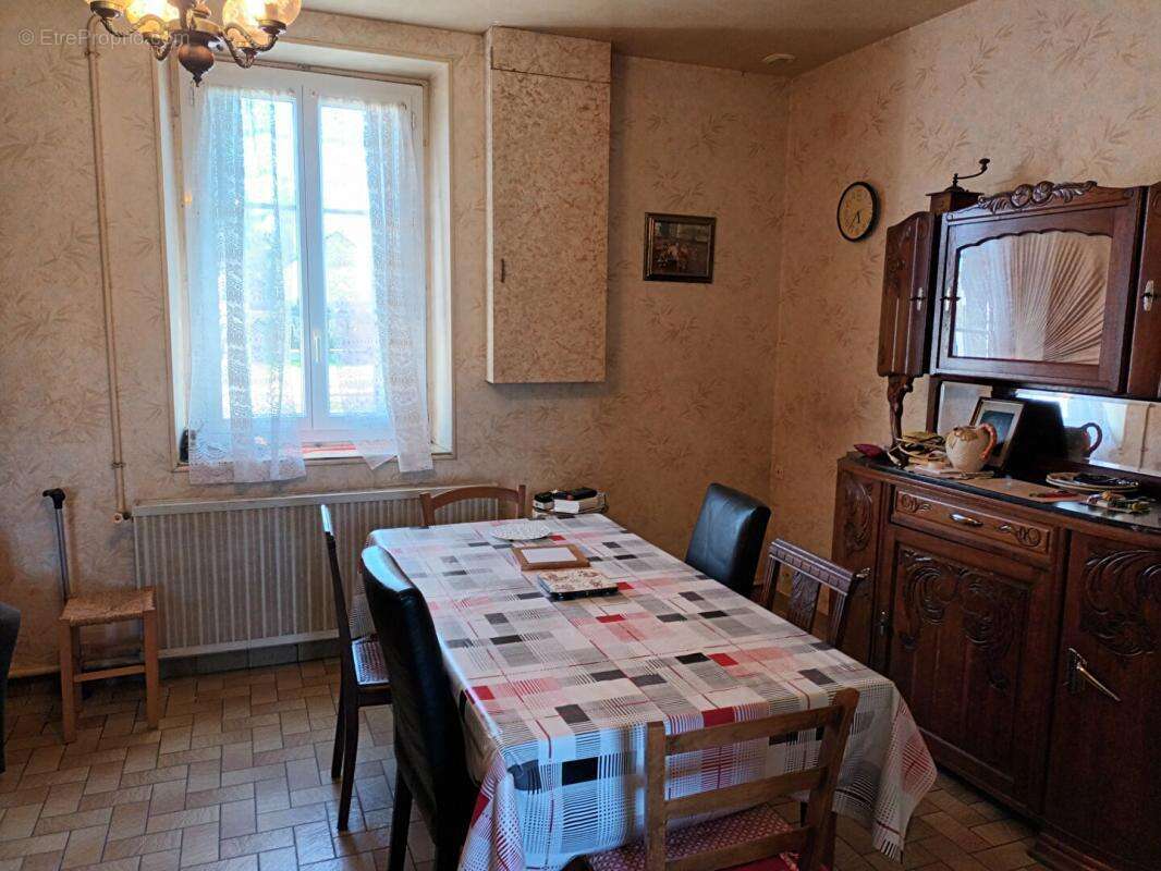 Maison à SAINT-BENOIT-SUR-LOIRE