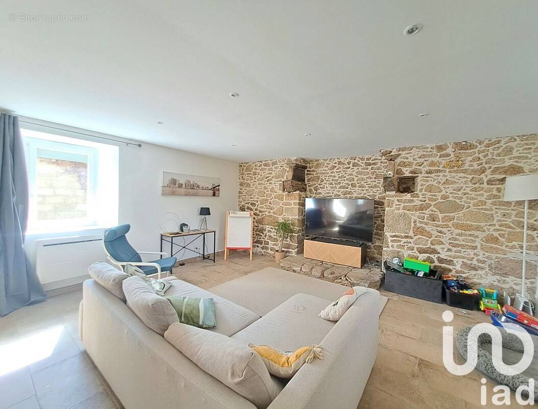 Photo 1 - Maison à MEDREAC