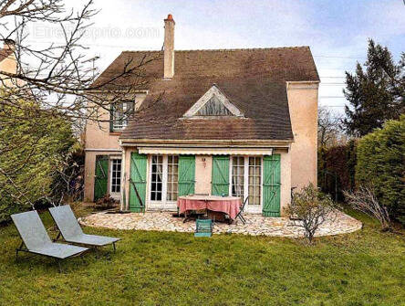 Maison à MAROLLES-EN-BRIE