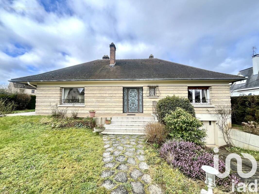 Photo 1 - Maison à MORANGIS