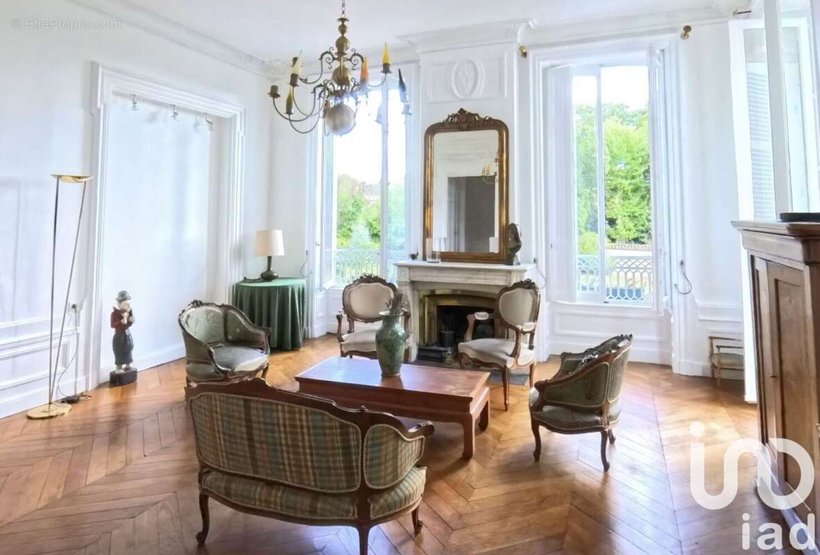 Photo 2 - Appartement à CHAZAY-D&#039;AZERGUES