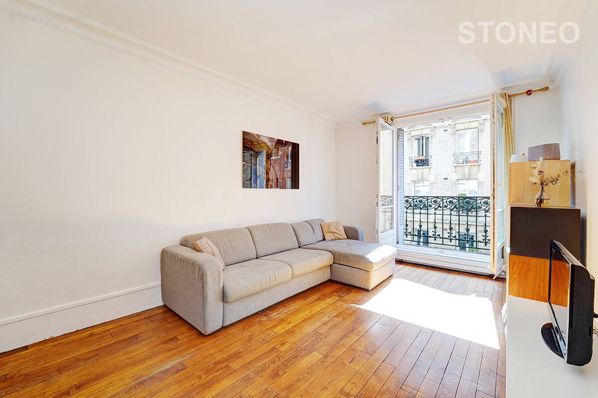 Appartement à PARIS-15E