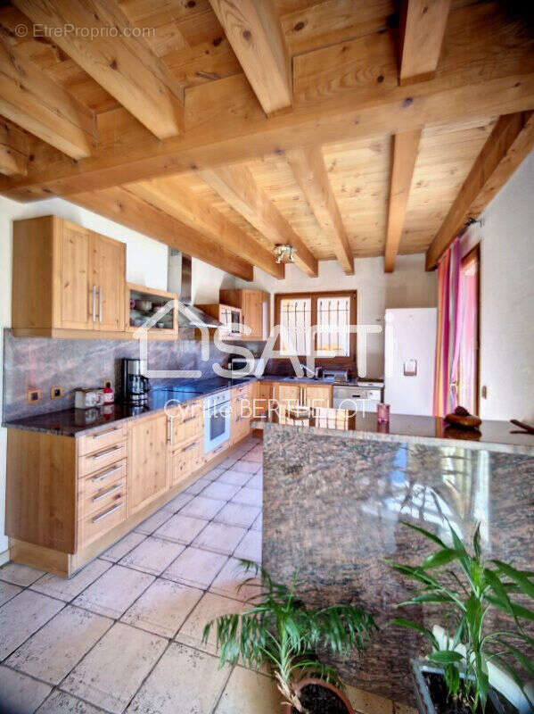 Photo 2 - Maison à FORMIGUERES