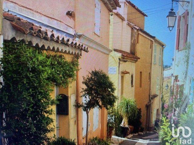 Photo 1 - Appartement à COGOLIN