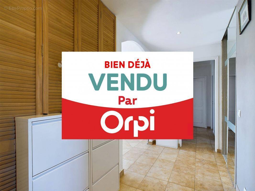 Appartement à MANDELIEU-LA-NAPOULE