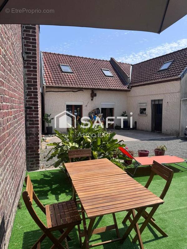 Photo 1 - Maison à SIN-LE-NOBLE