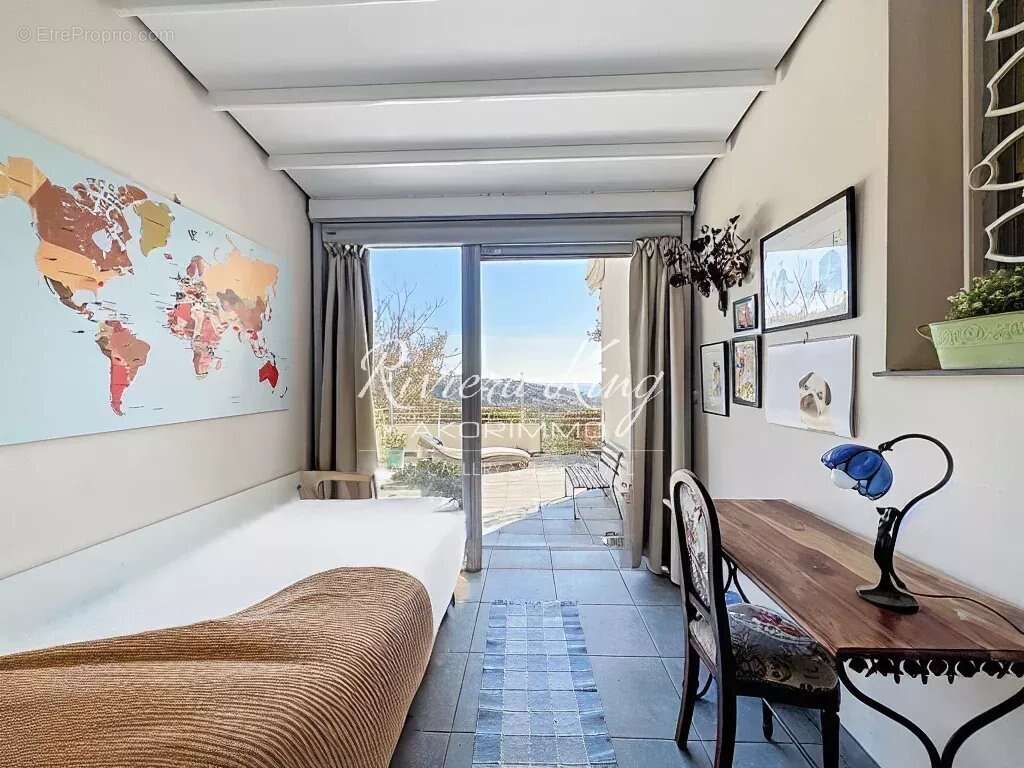 Appartement à VILLEFRANCHE-SUR-MER